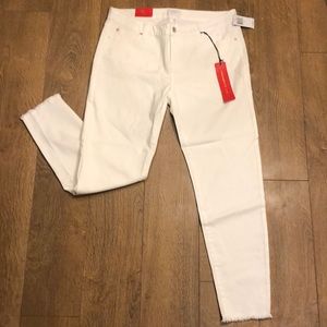 Brand new! White Celebrity Pink Skinny Jeans